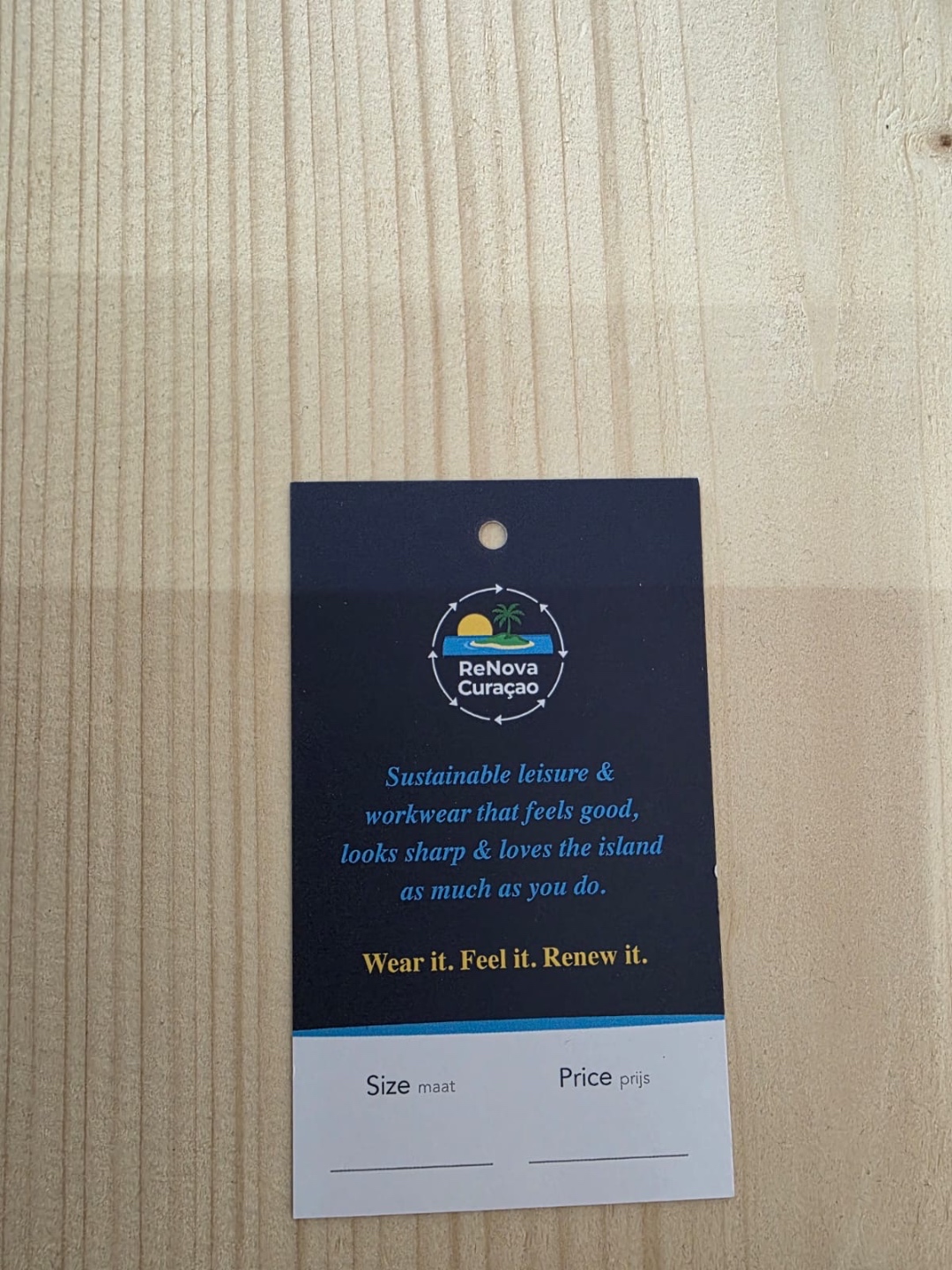 ReNova Curaçao product tag — Sustainable leisure & workwear
